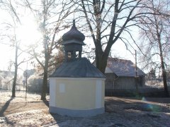 pohled zezadu zprava