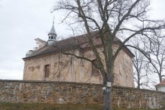 pohled zezadu zprava