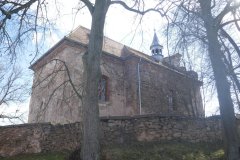 pohled zezadu zleva