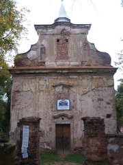 průčelí kostela