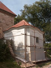 pohled zezadu zprava