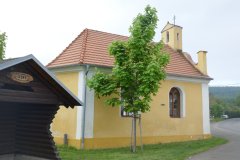 pohled zezadu zleva