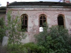 pohled zleva