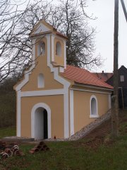 pohled zepředu zprava