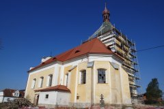 pohled zezadu zprava