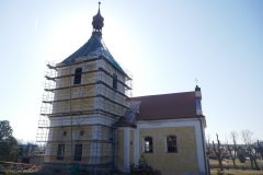 pohled zleva