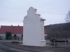 pohled zezadu zleva