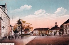 dobová pohlednice městyse s kostelem