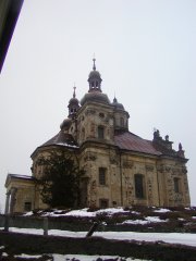 pohled zezadu zleva