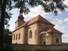 pohled zezadu zprava - část nové střechy