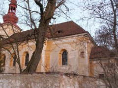 pohled zezadu zprava