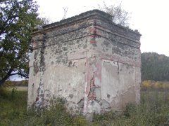 pohled zezadu zleva