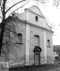 starší foto kostela