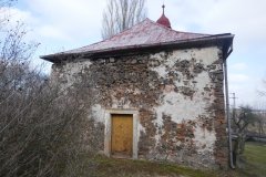 pohled zleva