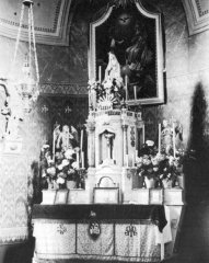 historické foto interiéru kostela