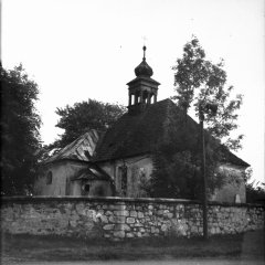 starší foto kostela