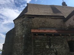 pohled na levou část presbytáře