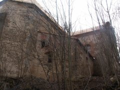 pohled zezadu zleva