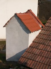 pohled zezadu zleva