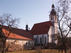 pohled zepředu zleva