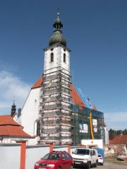 pohled zepředu zprava