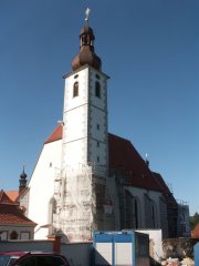 pohled zepředu zprava