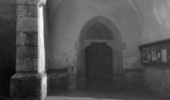vchod do kostela