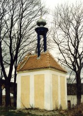 pohled zezadu zprava