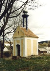 pohled zepředu zprava