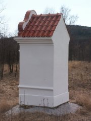 pohled zezadu zprava