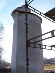 pohled zezadu zprava