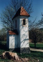 pohled zezadu zleva