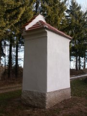 pohled zezadu zprava