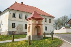 pohled zepředu zleva
