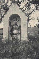 starší fotografie kaple