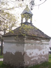 pohled zezadu zprava