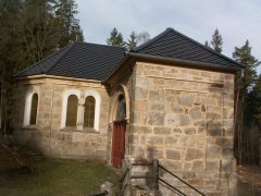 původní kaple zepředu zprava