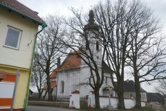 pohled zepředu zleva