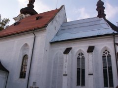 pohled zprava