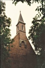 průčelí kostela