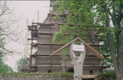 oprava kostela - průčelí