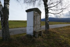 pohled zezadu zprava