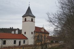 pohled zepředu zprava
