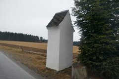pohled zezadu zprava