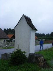 pohled zezadu zleva
