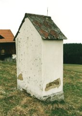 pohled zezadu zleva