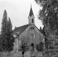 starší foto kostela
