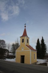 pohled zepředu zprava