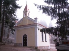 pohled zepředu zprava