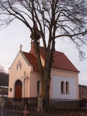 pohled zepředu zprava